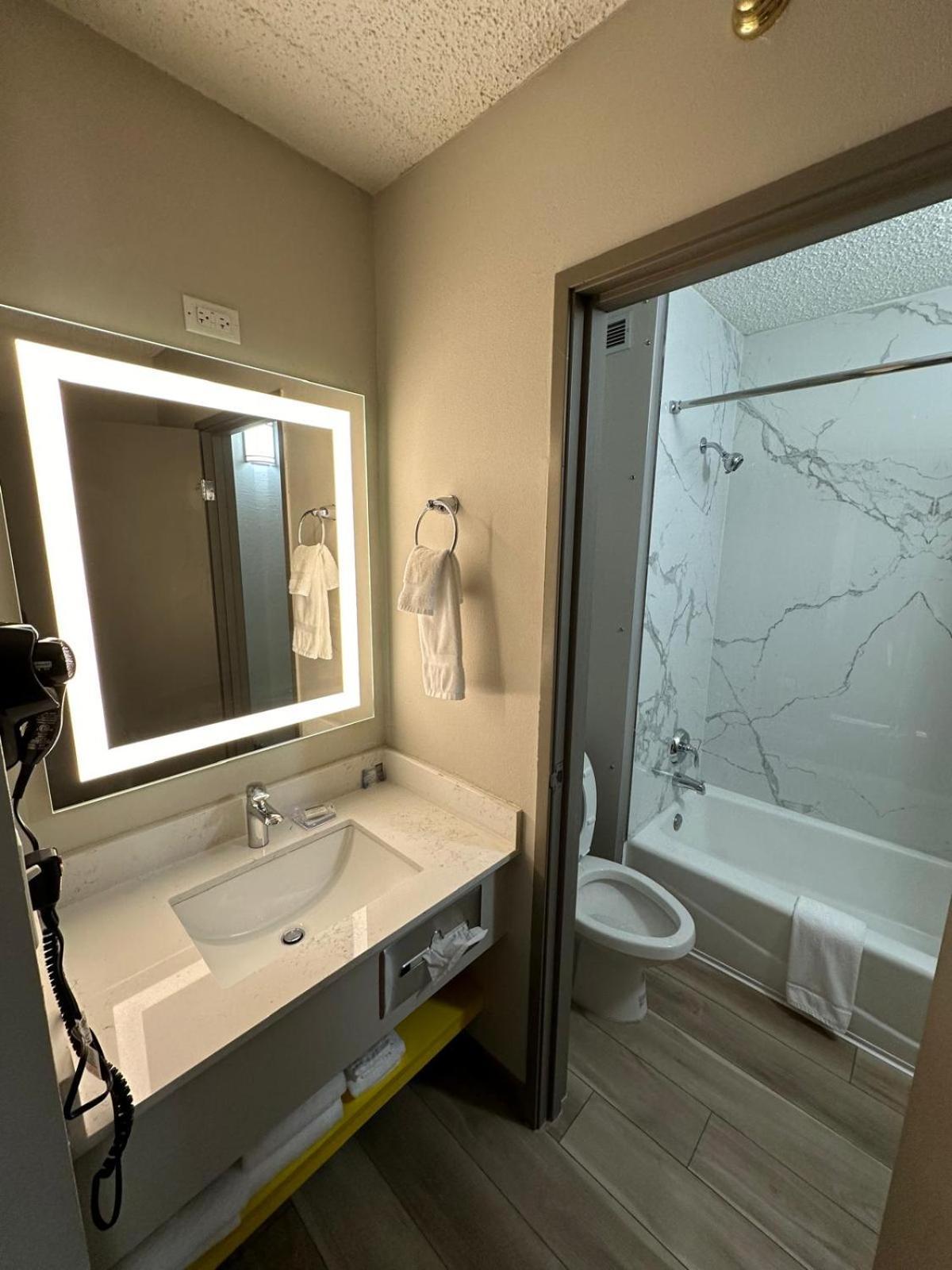 Days Inn By Wyndham Mandan Bismarck Area Luaran gambar